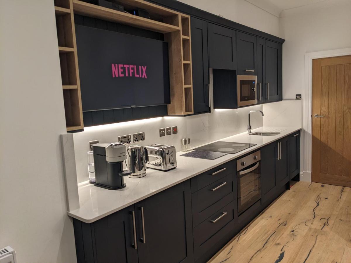 Modern Aptmt, 2 Stops To Central London, Smart Lock, Netflix Ealing Exterior foto