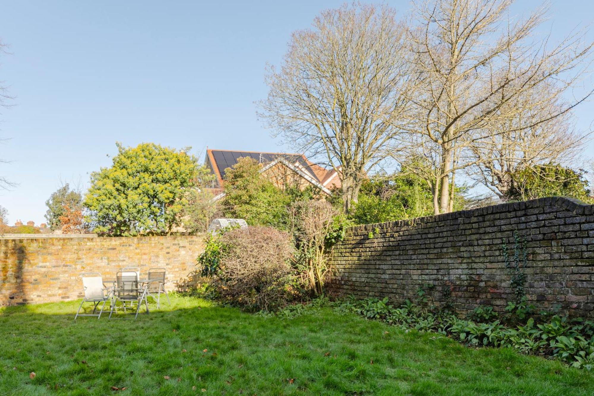 Modern Aptmt, 2 Stops To Central London, Smart Lock, Netflix Ealing Exterior foto